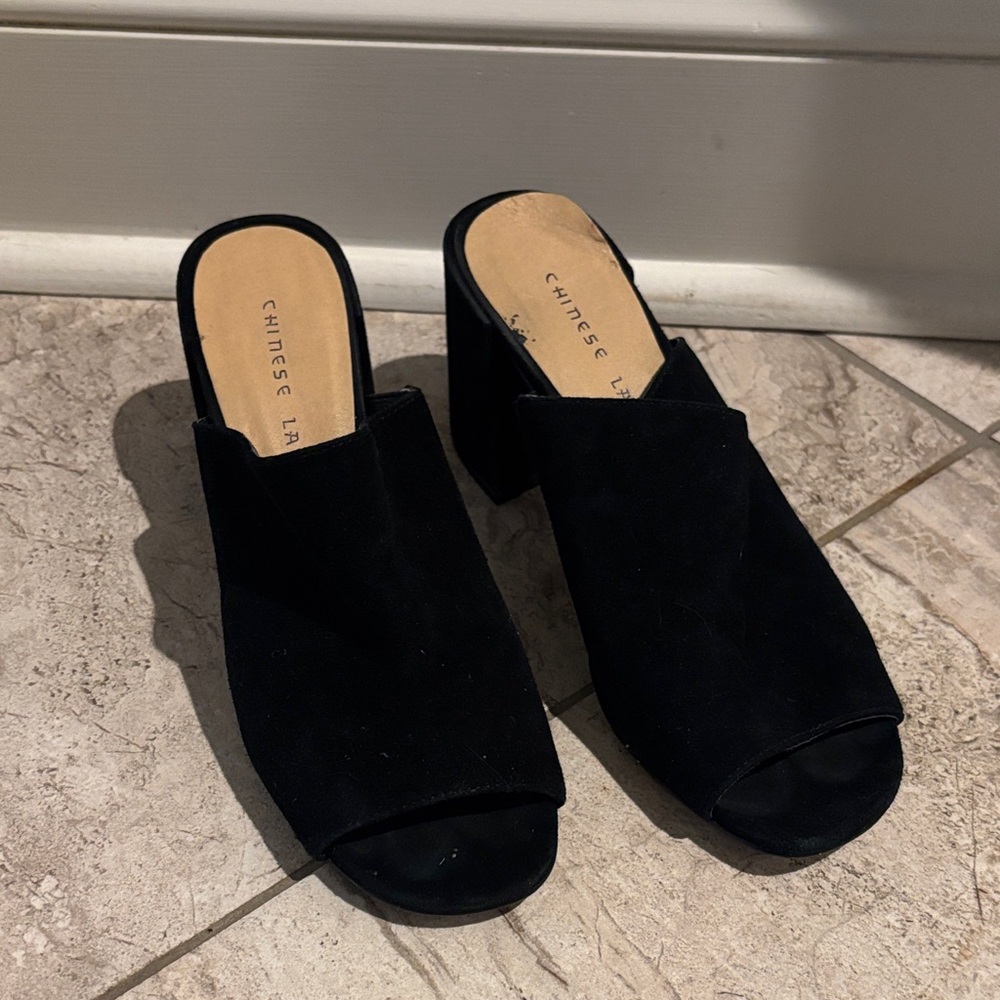 Chinese Laundry Black heels